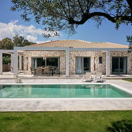 Gerakas Luxury