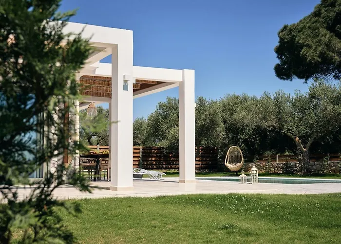 Gerakas Luxury Villa