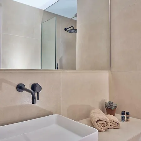 Gerakas Luxury Villa