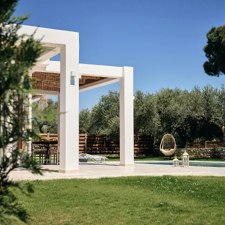 Gerakas Luxury Villa