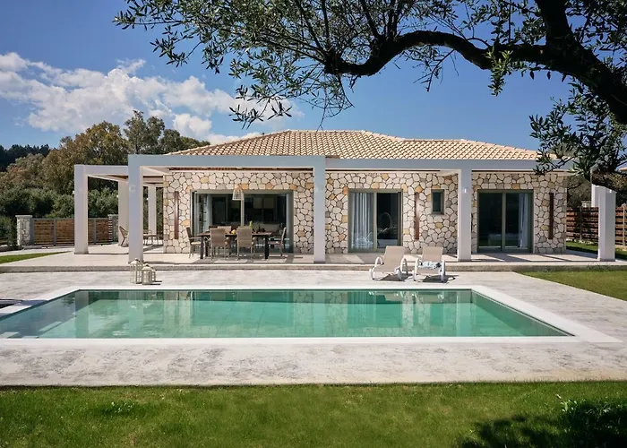 Gerakas Luxury